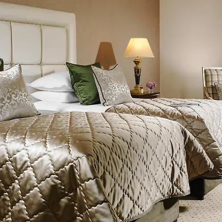 Muckross Park & Hotel Kilclogherane